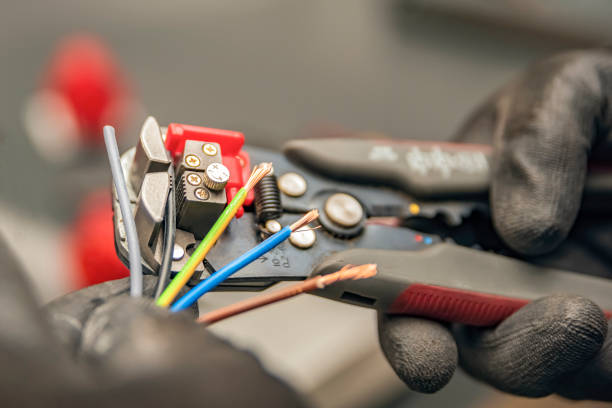 Best Commercial Electrician Services  in Metuchen, NJ